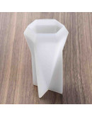 Molde para velas y resina. Pirámide hexagonal. 62x54 milímetros. 1 unidad.