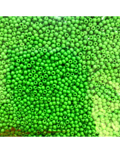 FGB Round 12/0. Color: 1027. 2x1,5 milímetros. 0,7 mm perforación. 40 gramos (4000 uds aprox).