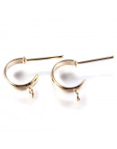 Pin aretes. Aleación de cobre. Baño 18KGold. 13x3 mm. 1,5 mm perforación. Cierre de silicón. 2 uds.