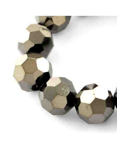 Esfera faceteada. Color Black Plated. 4 milímetros. 0,5 mm perforación. 100 uds hilo aprox. 1 hilo.