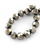 Esfera faceteada. Color Black Plated. 4 milímetros. 0,5 mm perforación. 100 uds hilo aprox. 1 hilo.