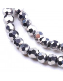 Esfera faceteada. Color Black Plated. 4 milímetros. 0,5 mm perforación. 100 uds hilo aprox. 1 hilo.