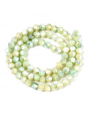 Bi-cono. Plated Pale Green. 4.2~4.9x3.9 mm. 0.8 mm perforación. 80 uds hilo aprox. 1 hilo.