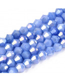 Bi-cono. Plated Royal Blue. 4.2~4.9x3.9 mm. 0.8 mm perforación. 80 uds hilo aprox. 1 hilo.