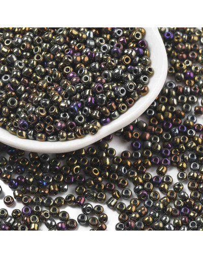 FGB Round 6/0. Color: 0603. 3x2 milímetros. 0,7 mm perforación. 40 gramos (900 uds aprox).