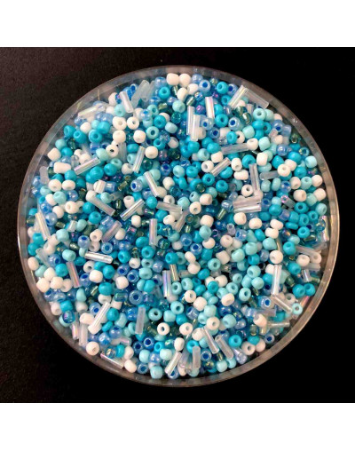 Chaquira. Color sólido. LIGHT BLUE SERIES. 3 milímetros. 1 mm perforación. 40 gramos. 900 uds aprox.