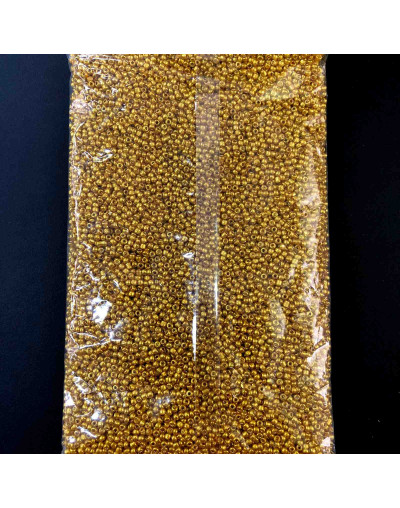 Chaquira. Color metalizado. GOLD. 2 milímetros. 1 mm perforación. 40 gramos. 2600 uds aprox.