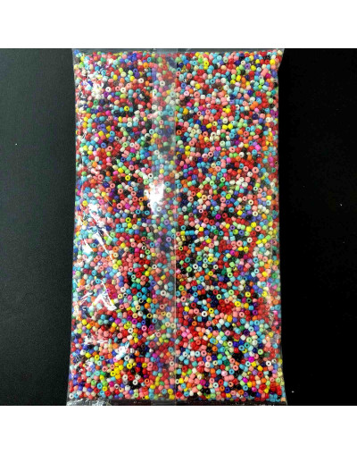 Chaquira. Color sólido. MIX. 2 milímetros. 1 mm perforación. 40 gramos. 2600 uds aprox.