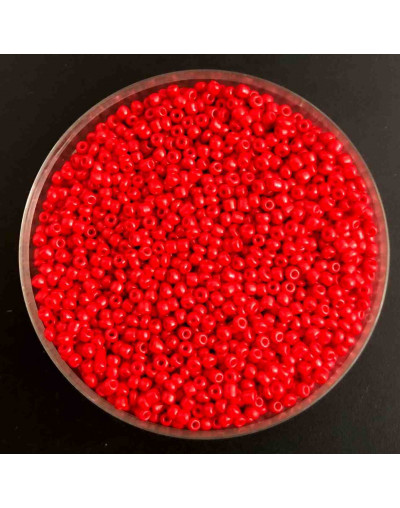 Chaquira. Color sólido. RED. 3 milímetros. 1 mm perforación. 40 gramos. 900 uds aprox.