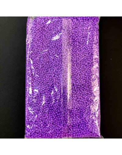 Chaquira. Color sólido. PATRIARCH. 4 milímetros. 1 mm perforación. 40 gramos. 390 uds aprox.