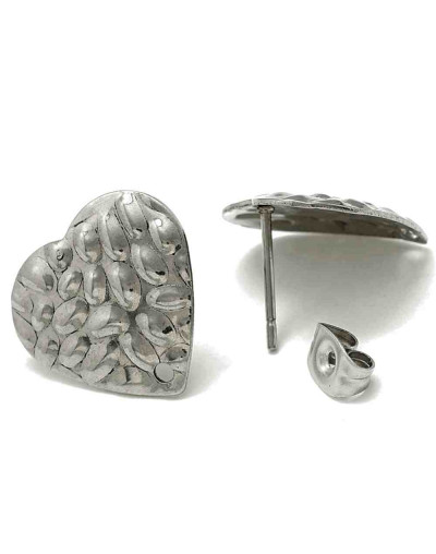 Pin para aretes. Corazón. Acero inoxidable. Color platedo. 15,5x16 mm. Cierre 6x4x3 mm. 2 unidades.