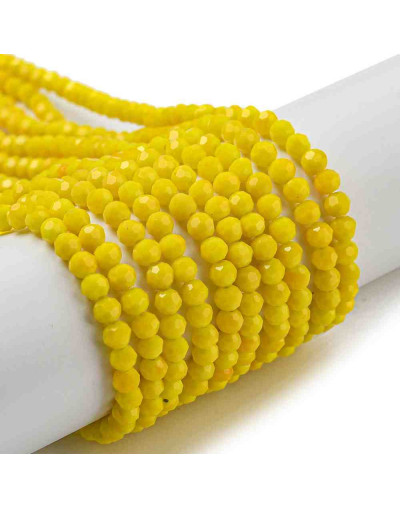 Esfera. Faceteada. 32 caras. Yellow. 3~3.5 mm diámetro. 0.6 mm perforación. 160 uds hilo aprox.