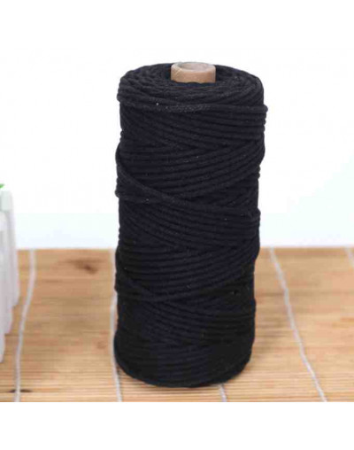 Hilo 100% algodón. Macramé. 4 mm grosor. Color: BLACK. 100 metros. 1 cono.