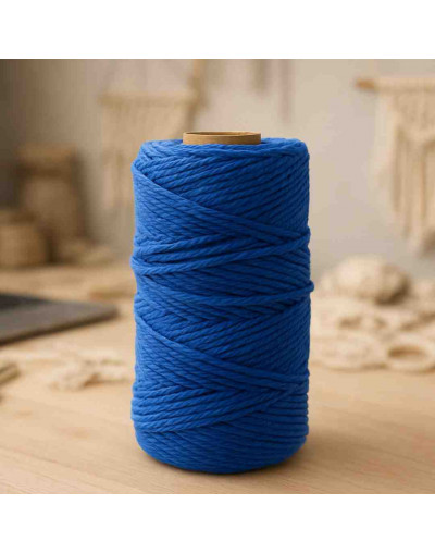 Hilo 100% algodón. Macramé. 4 mm grosor. Color: SAPPHIRE BLUE. 100 metros. 1 cono.