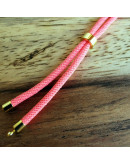 Nylon regulable para pulsera. Pink. Bañado (18kGold). 220x4 mm. 2,8 mm perforación. 10 unidades.