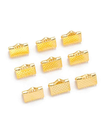 Terminales. Aleación de cobre. Color dorado. 10x7 milímetros. 2 mm perforación. 40 uds aprox.