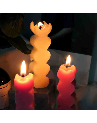 Molde para velas y resina. Corazón columna. 95x32x20 milímetros. 1 ud.
