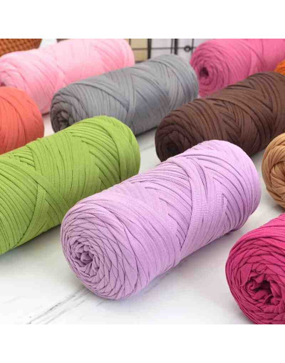 Trapillo Poliéster. Cod. 17. Alta elasticidad. 3 mm diámetro. 200 gramos. 1 cono.