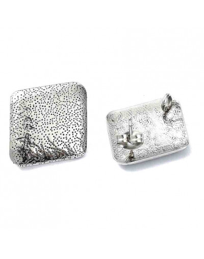 Pin aretes con cierre. Acero inoxidable. Color plateado. Rombo 25x22 mm. Pin 10.5x0.5 mm. 2 uds.