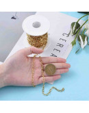 Acero inoxidable. Color dorado. Link ovalado. 7x4x0.8 mm.  1 metro.