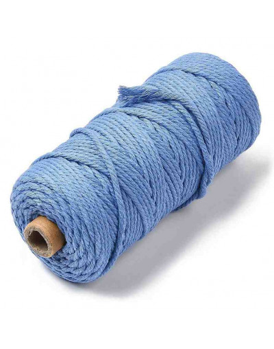 Hilo 100% algodón. Macramé. 3 milímetros grosor. Color: CORNFLOWER BLUE. 100 metros. 1 cono.