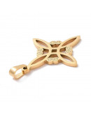 Nudo de Bruja. Acero inoxidable. Color dorado. 27x25x1 mm. 5x3 mm cierre. 1 unidad.