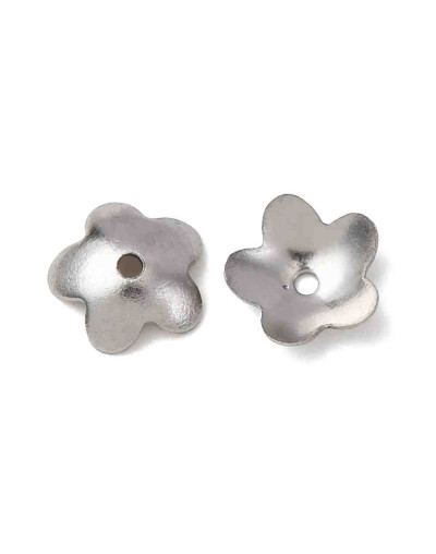 Acero inoxidable. Color plateado. 6 mm diámetro. 0,7 mm perforación. 20 uds aprox.