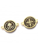 Religión: San Benito (4). Acero+esmalte. Color dorado. 13x19x1 mm. 1,2 mm perforación. 1 unidad.