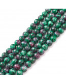Piedra Natural. Imitación Ruby Zoisite. Teñido. 08 mm diámetro. 1 mm perforación. 45 uds hilo aprox.