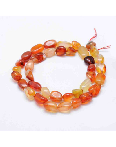 Carnelian. Nuggets Tumbled. 8~15x5~10 mm. 1 mm perforación. 40 uds aprox. 1 hilo.