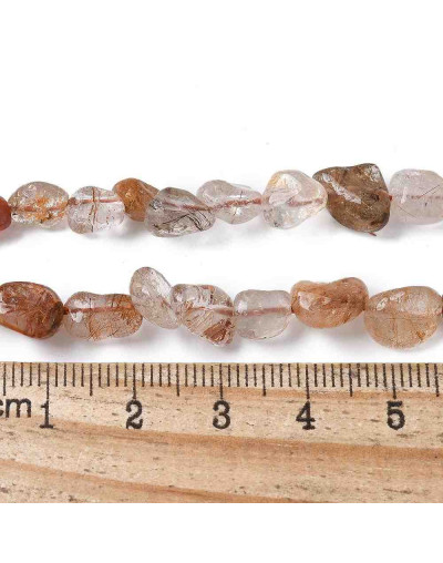 Cuarzo Rutilado. Nuggets Tumbled. 5~12x5~8 mm. 1 mm perforación. 45 uds aprox. 1 hilo.