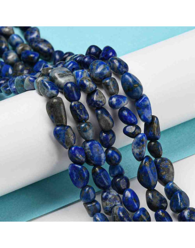 Lapislazuli. Nuggets Tumbled. 3~11x4~8x3~6 mm. 0.9 mm perforación. 45 uds aprox. 1 hilo.