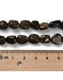 Bronzite. Nuggets Tumbled. 7~13x4~10x4~10 mm. 1.2 mm perforación. 45 uds aprox. 1 hilo.